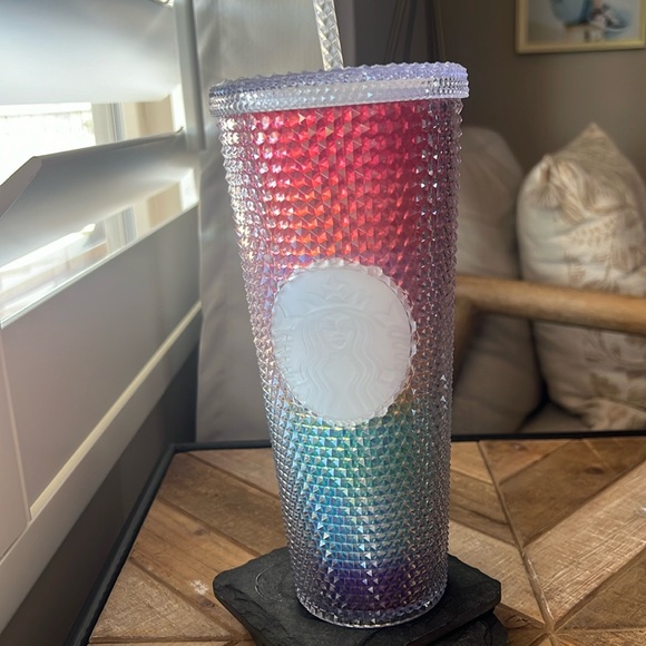 ⭐️🌈⭐️🌈⭐️🌈 Starbucks tumbler🌈⭐️🌈⭐️🌈⭐️ - Picture 1 of 5